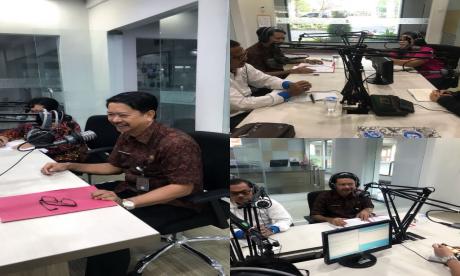 Narasumber Dalam Interaktif Tentang Pergeseran Fungsi Telajakan di RRI Denpasar