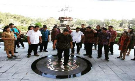 Peresmian Monumen Nol Kilometer di Kota Denpasar